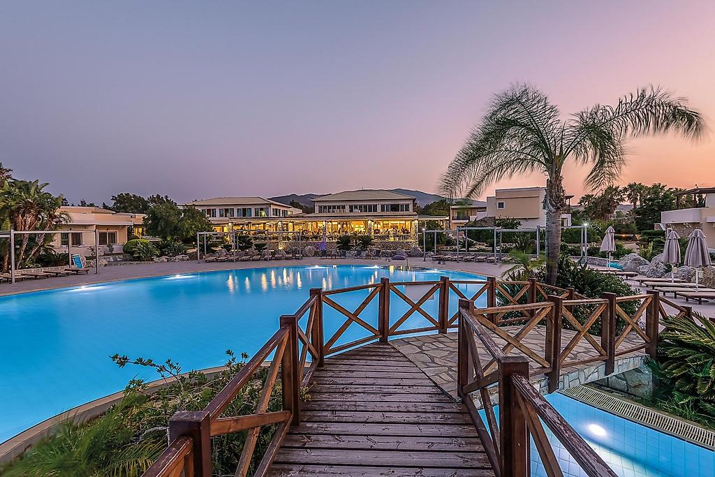 Natura Village Hotel & Spa, Pool/Poolbereich