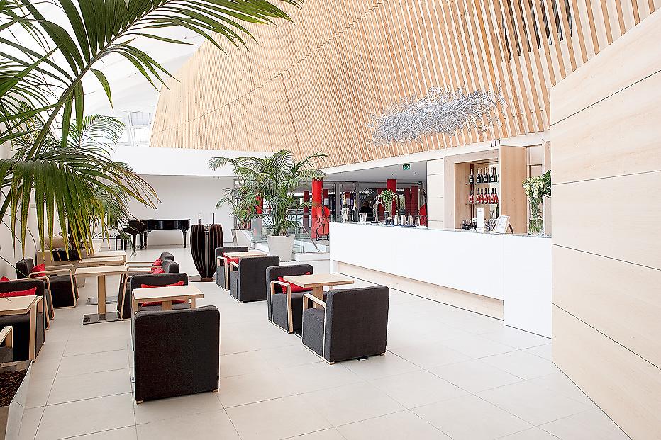 Hotel da Música, Bar