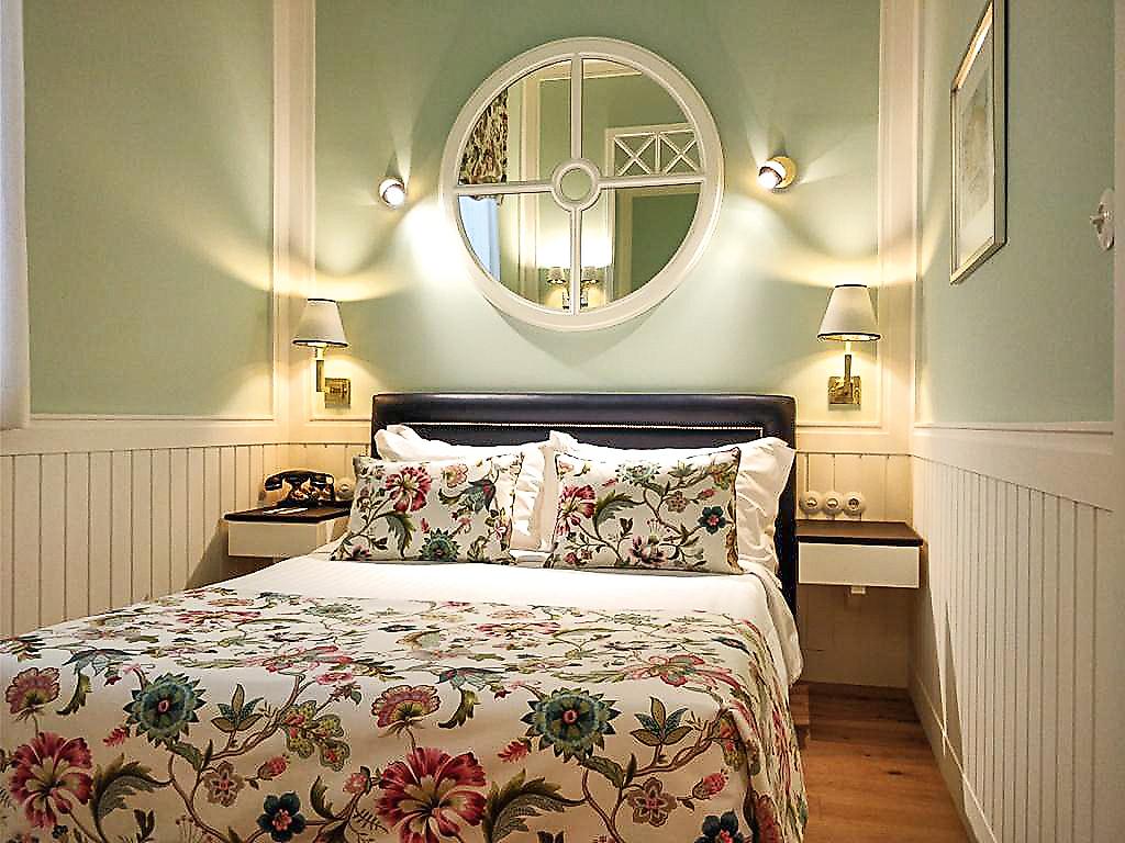 Grande Hotel do Porto, Economy