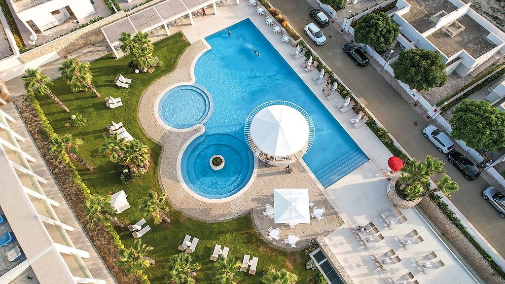 Marelive, Pool/Poolbereich