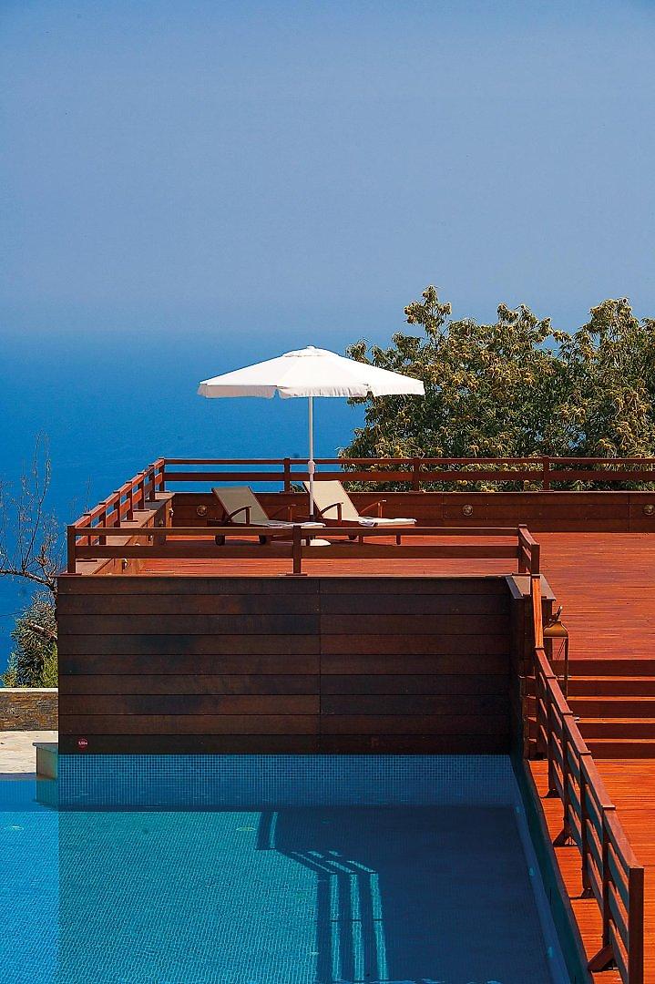 12 Months Luxury Resort, Pool/Poolbereich