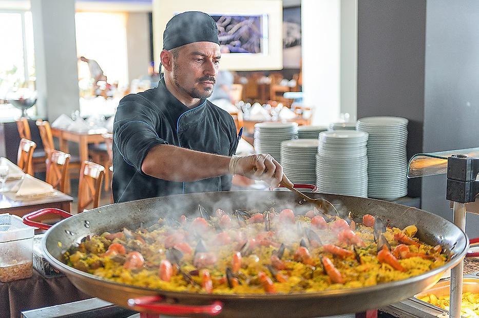 Vila Baleira Porto Santo, Gourmet
