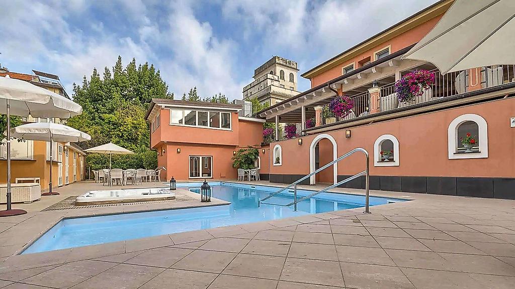 Hotel Monte Rosa, Resort/Hotelanlage