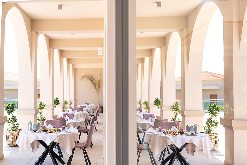 Kresten Royal Euphoria Resort, Restaurant/Gastronomie