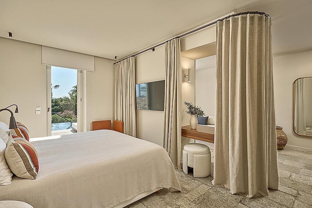 Mykonos Theoxenia – Elegant Collection by Louis Hotels, Wohnbeispiel