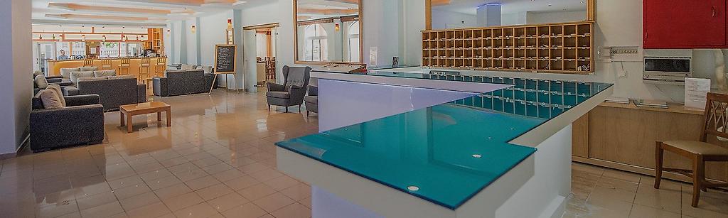 Silver Beach Hotel, Silver Beach Hotel,