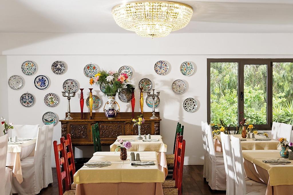 Dionysos Hotel, Restaurant/Gastronomie