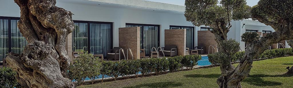 Cavo Orient Beach Hotel,