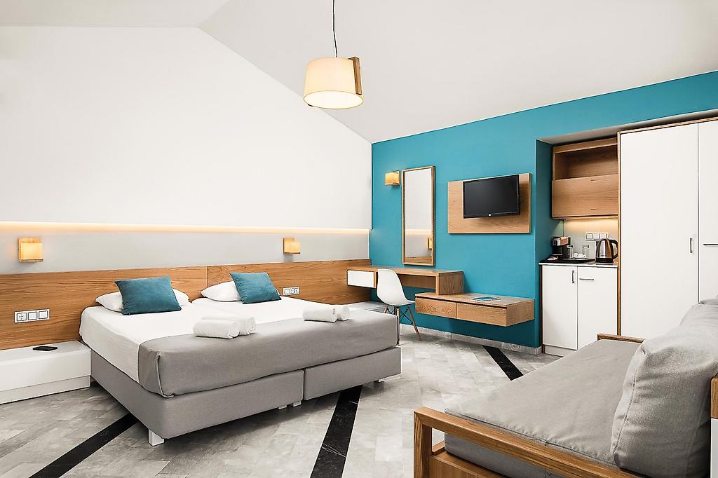 Maleme Mare, Executive
