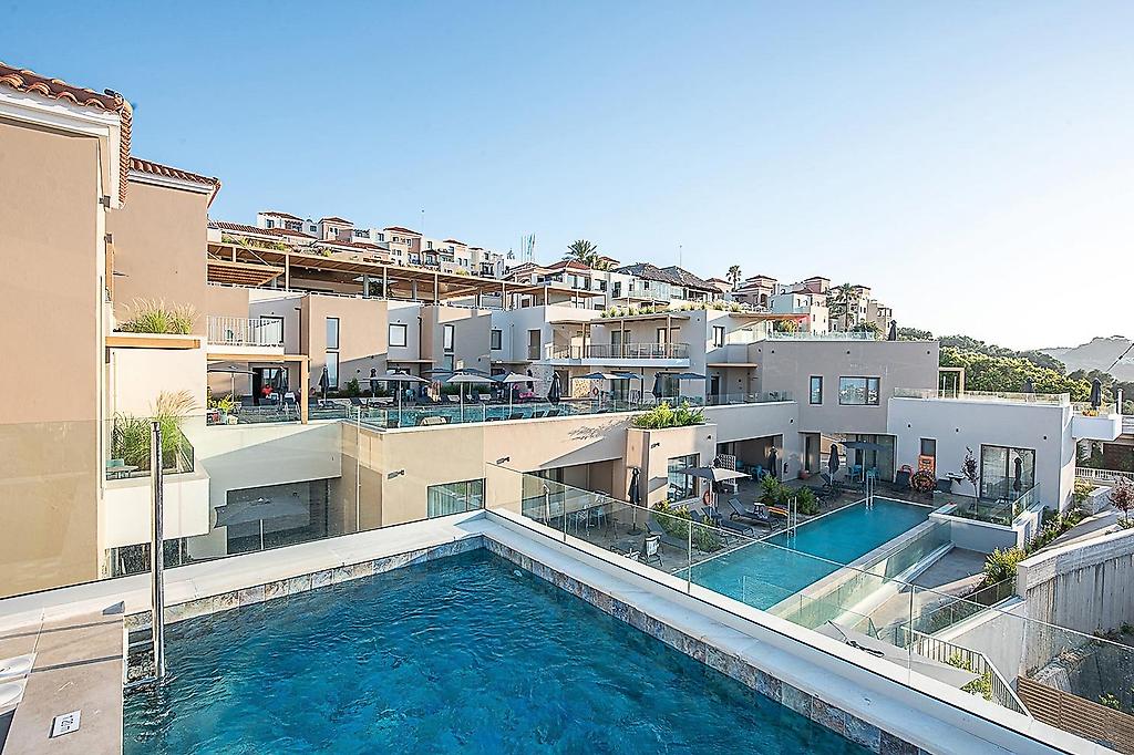 Caldera Village, Resort/Hotelanlage