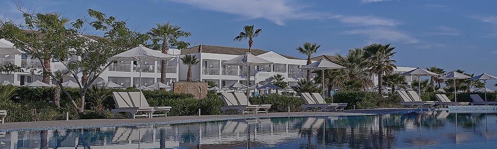 Sandy Beach Resort, Sandy Beach Resort,