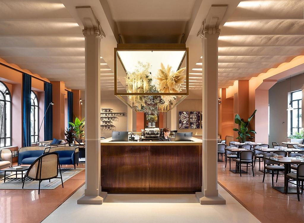 Interno Marche Design Experience Hotel, Restaurant/Gastronomie