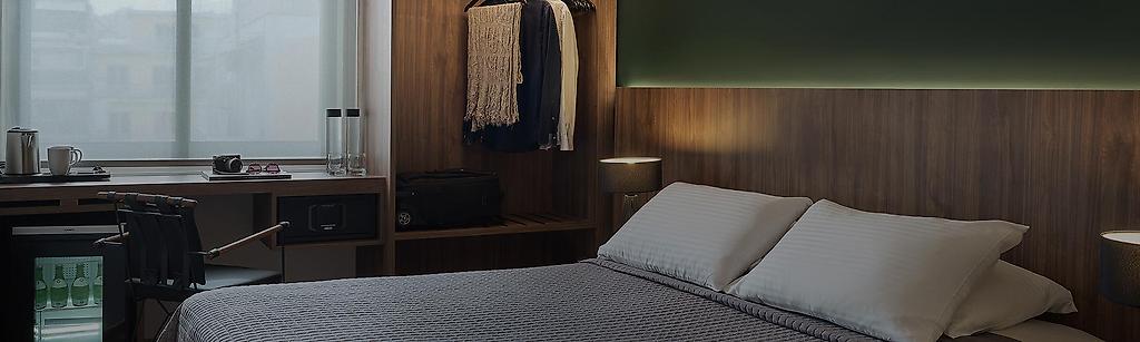 Candia Hotel, Candia Hotel,