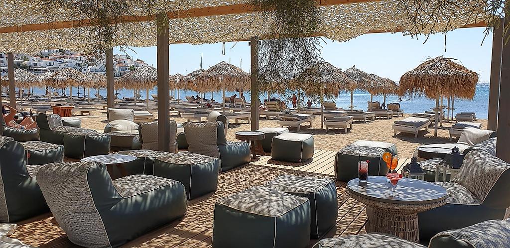 Chryssi Akti Hotel, sonstige