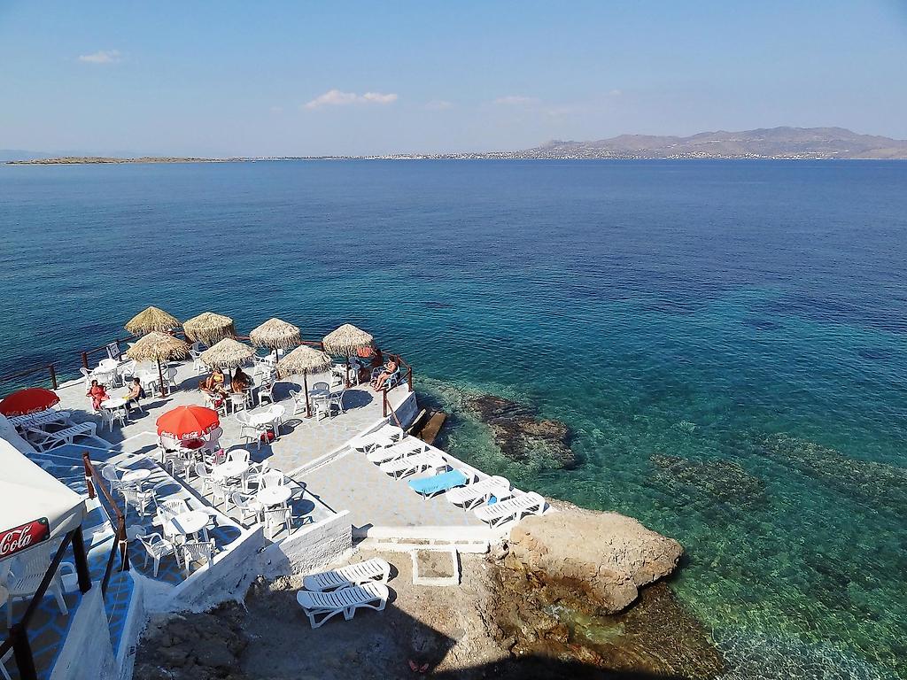 Dionysos Hotel, sonstige