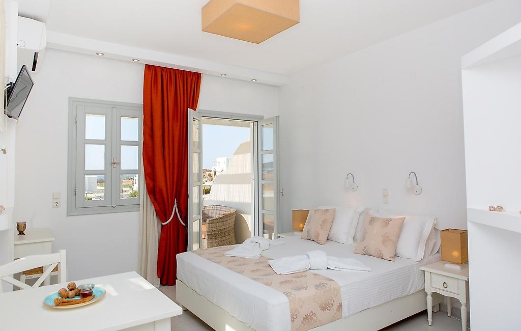 Sun and Moon Villas & Suites, Suite