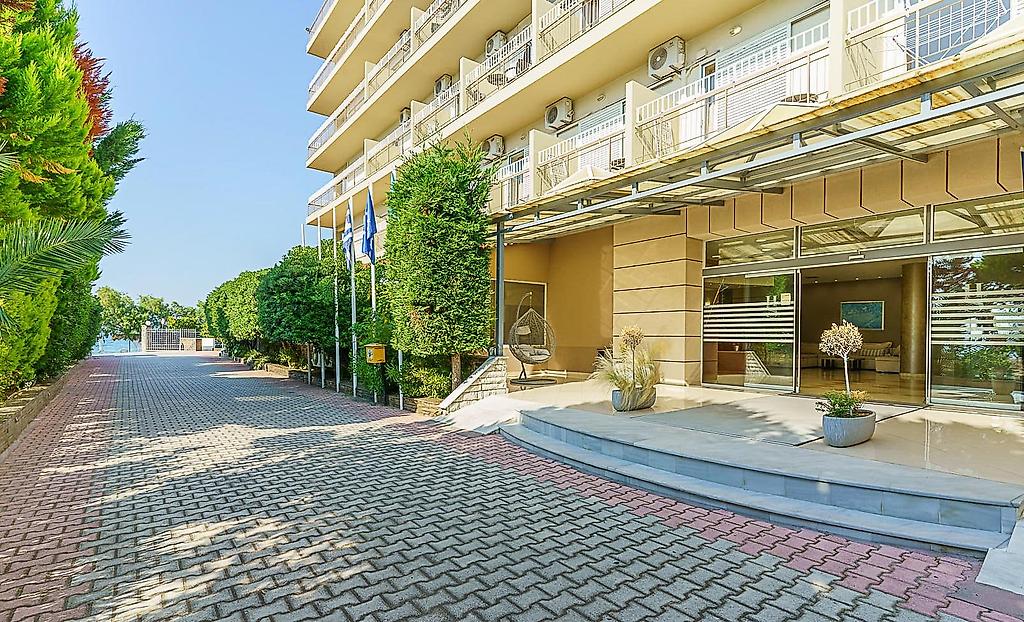Stefania Beach Resort, Resort/Hotelanlage