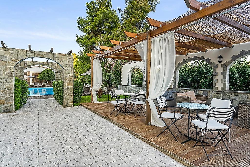 Stefania Beach Resort, Restaurant/Gastronomie