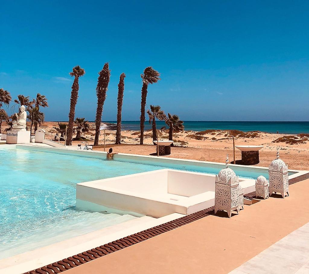 LIVVO Budha Beach, Pool/Poolbereich