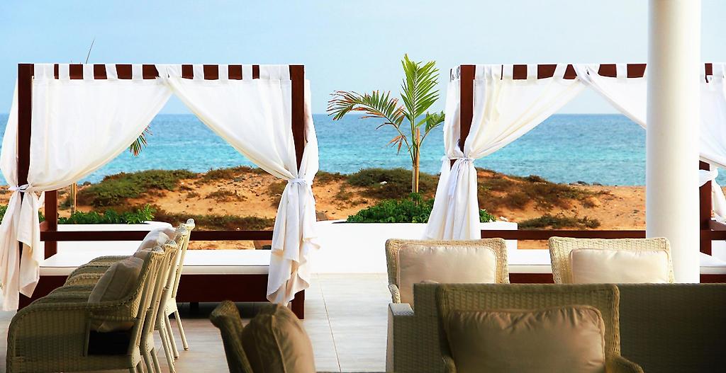 LIVVO Budha Beach, Restaurant/Gastronomie