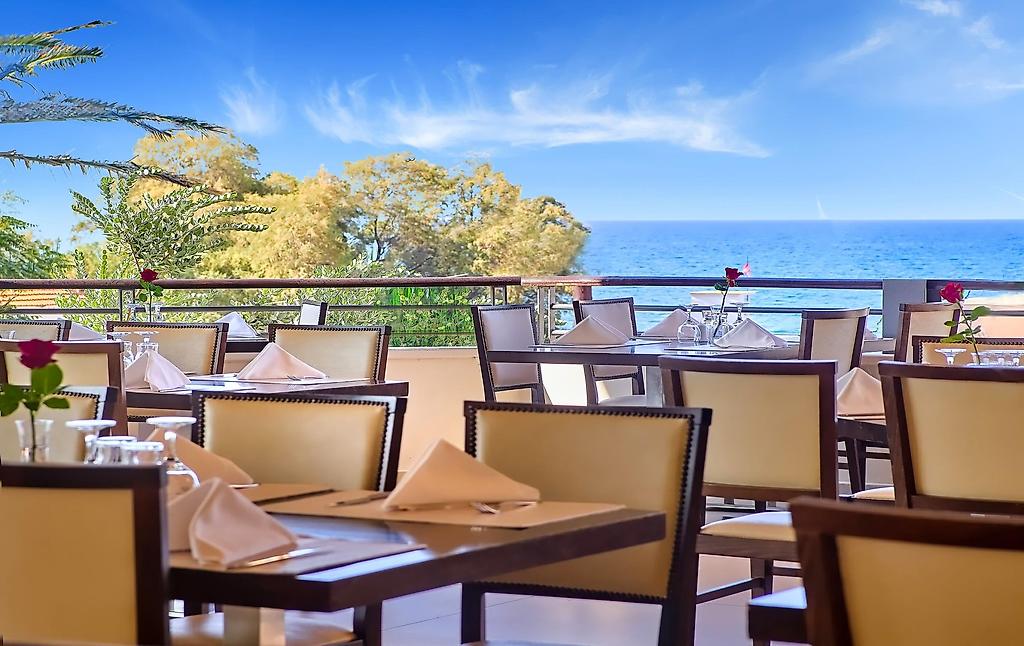 Creta Palm, Restaurant/Gastronomie