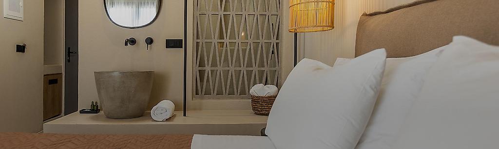 Panas Hotel,