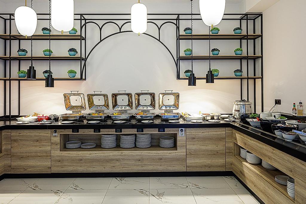 Jo-An Palace, Restaurant/Gastronomie