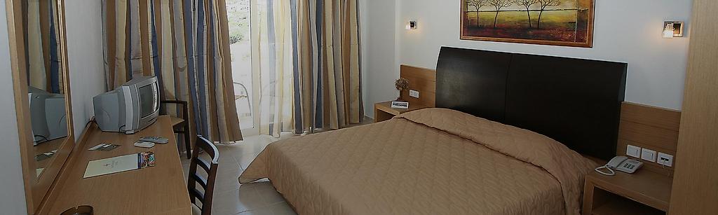 Mediterraneo Hotel, Mediterraneo Hotel,