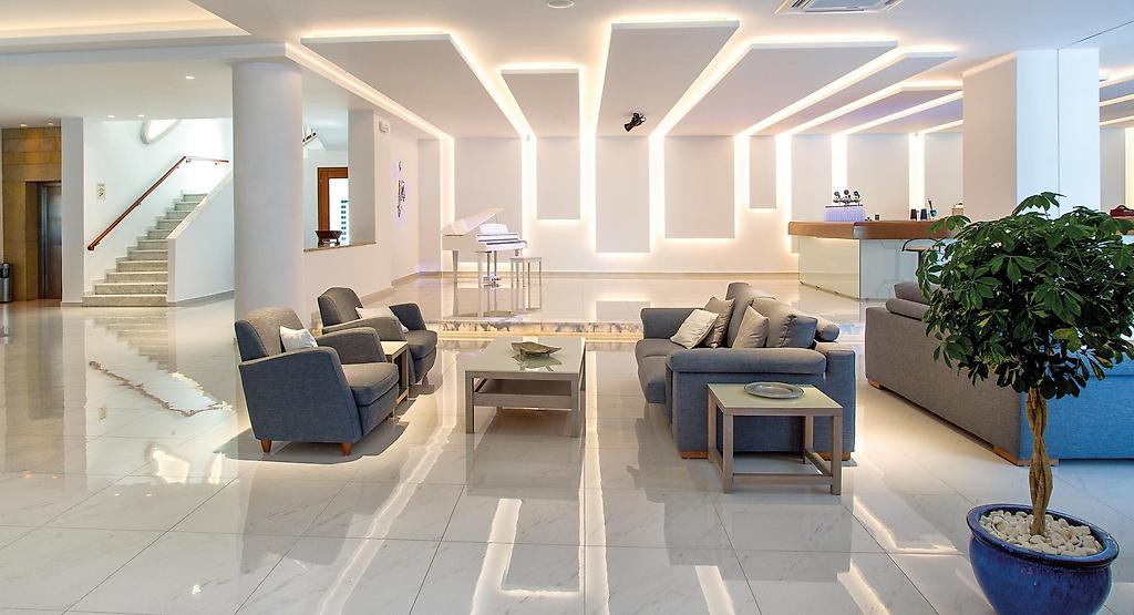 Mediterranean Beach Resort, öffentliche Bereiche