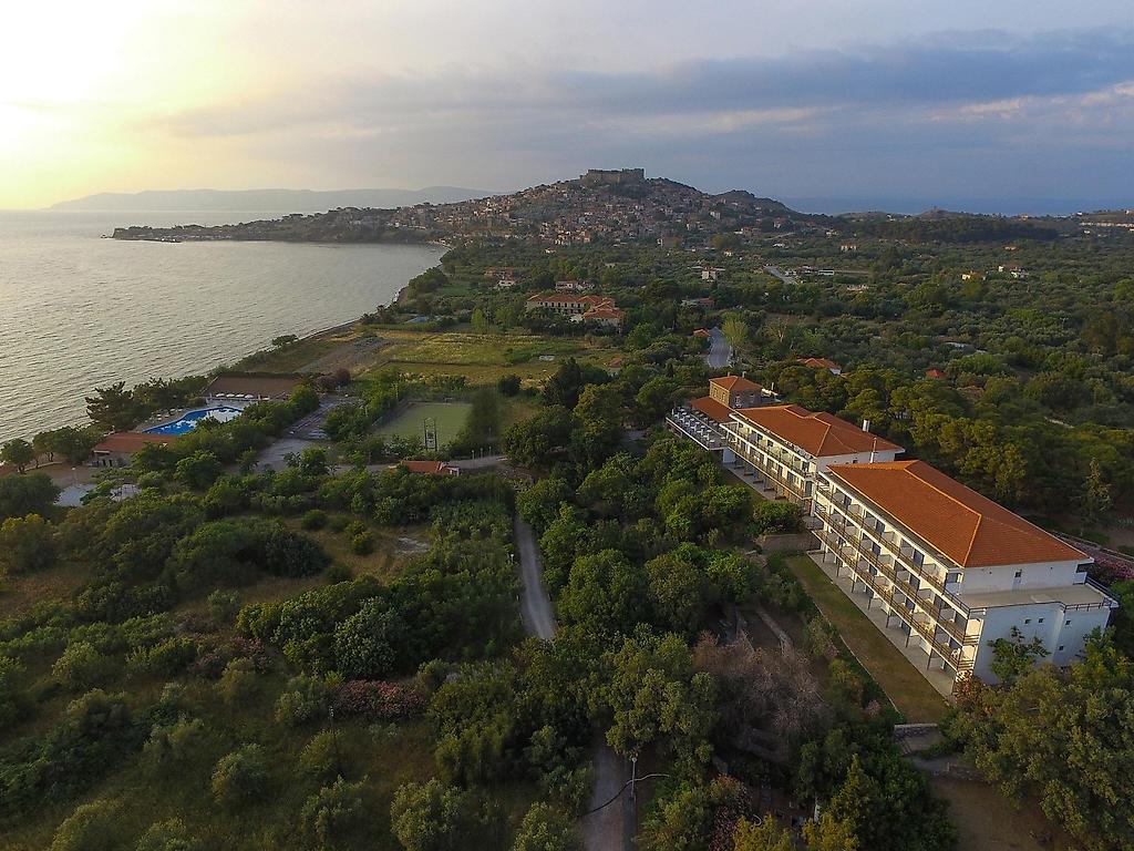 Delfinia Hotel & Bungalows, Resort/Hotelanlage