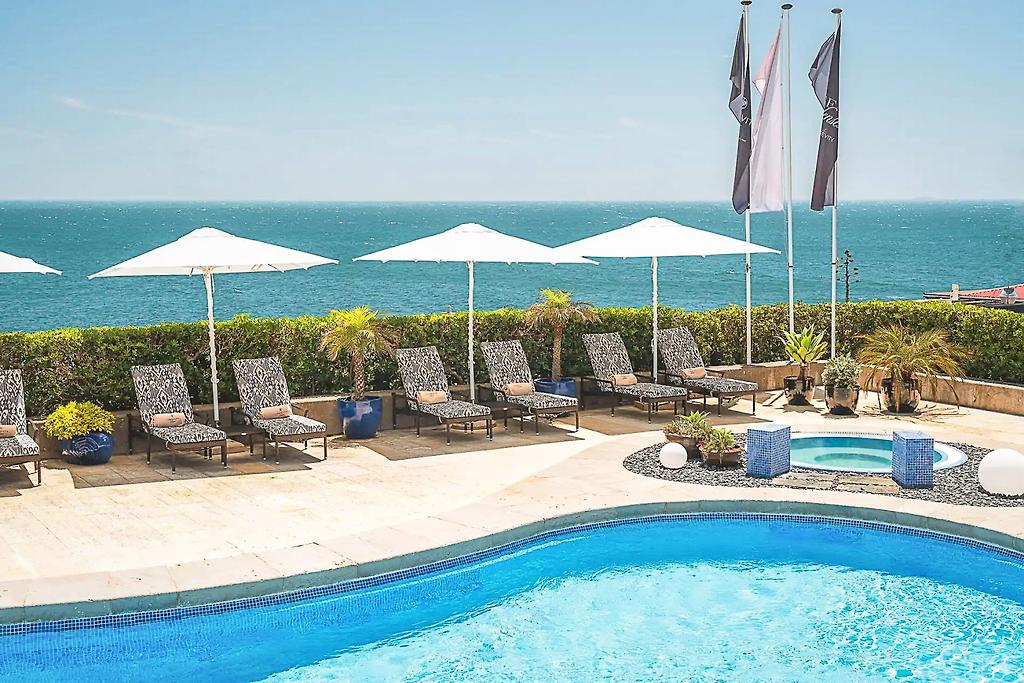 Longevity Senses Cascais Boutique Hotel & Clinic, Pool/Poolbereich