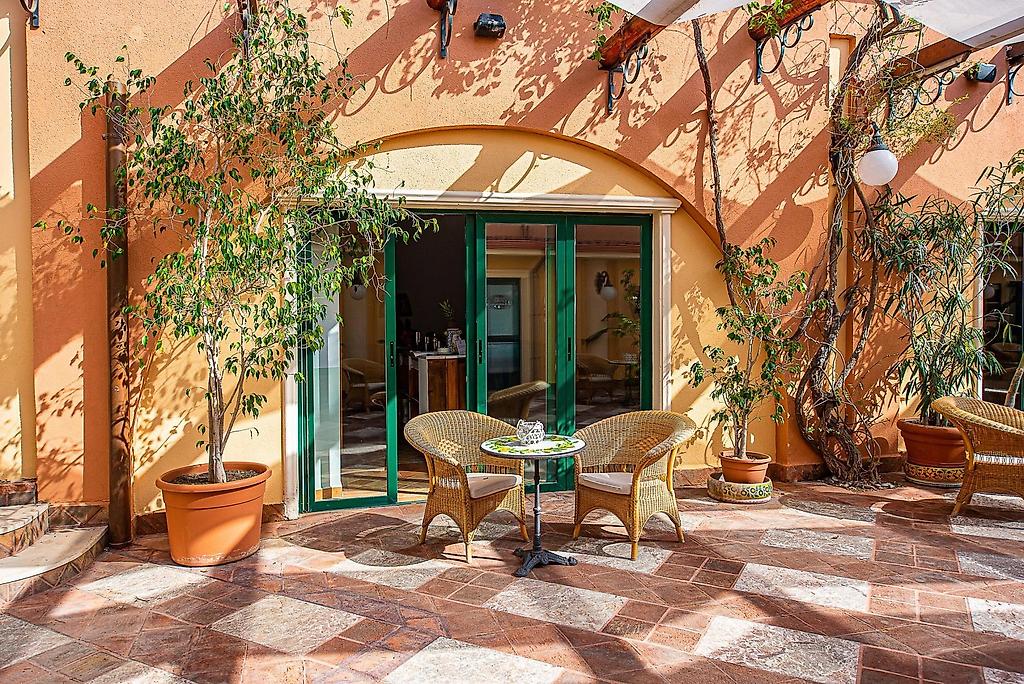 Baia Taormina Hotel, Resort/Hotelanlage