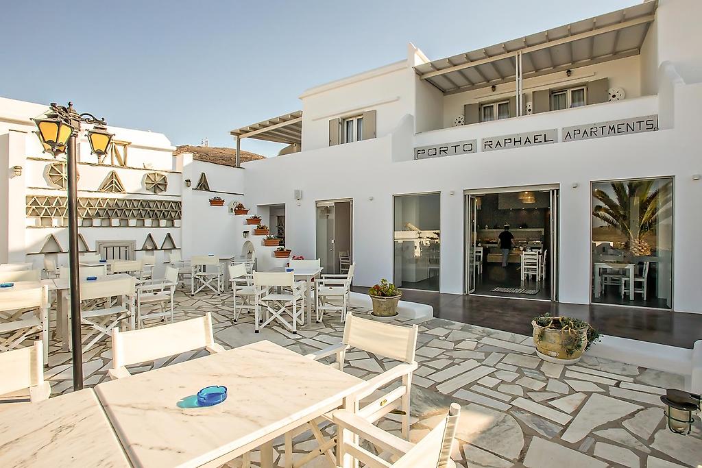 Porto Raphael Residences & Suites, Restaurant/Gastronomie