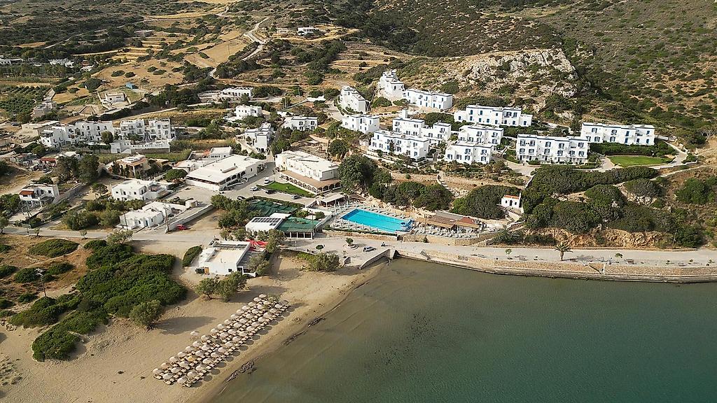 Dolphin Bay Seaside Resort & Suites, Resort/Hotelanlage