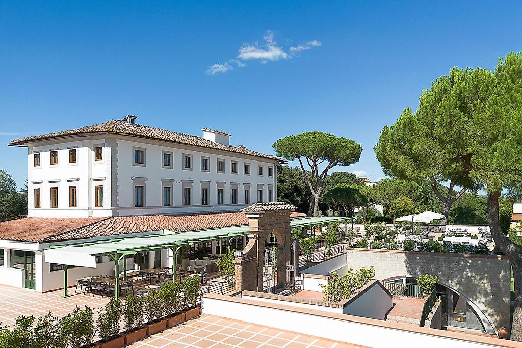 Villa Ermellina, Resort/Hotelanlage