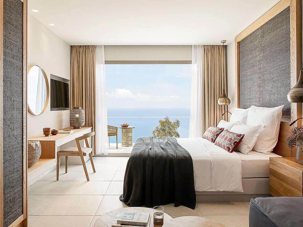 Elix, Mar-Bella Collection, Standard