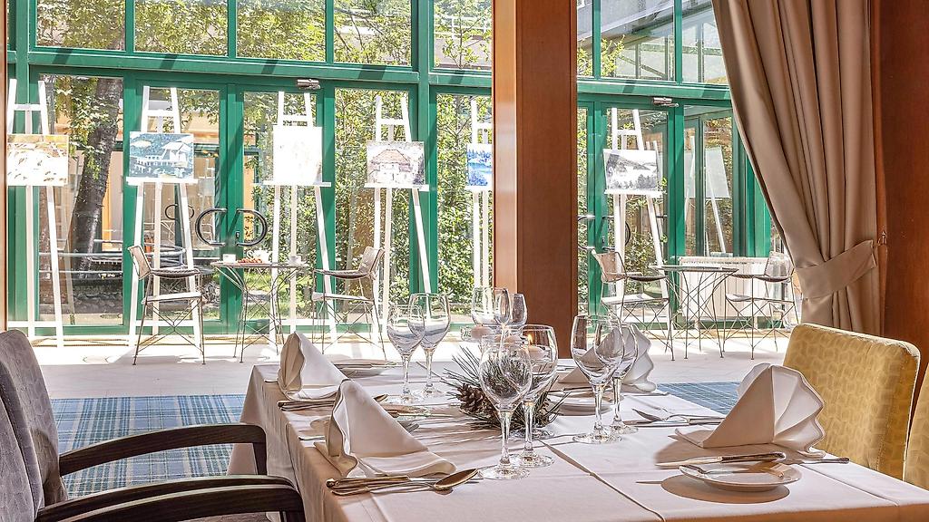 Hotel Jezero, Restaurant/Gastronomie