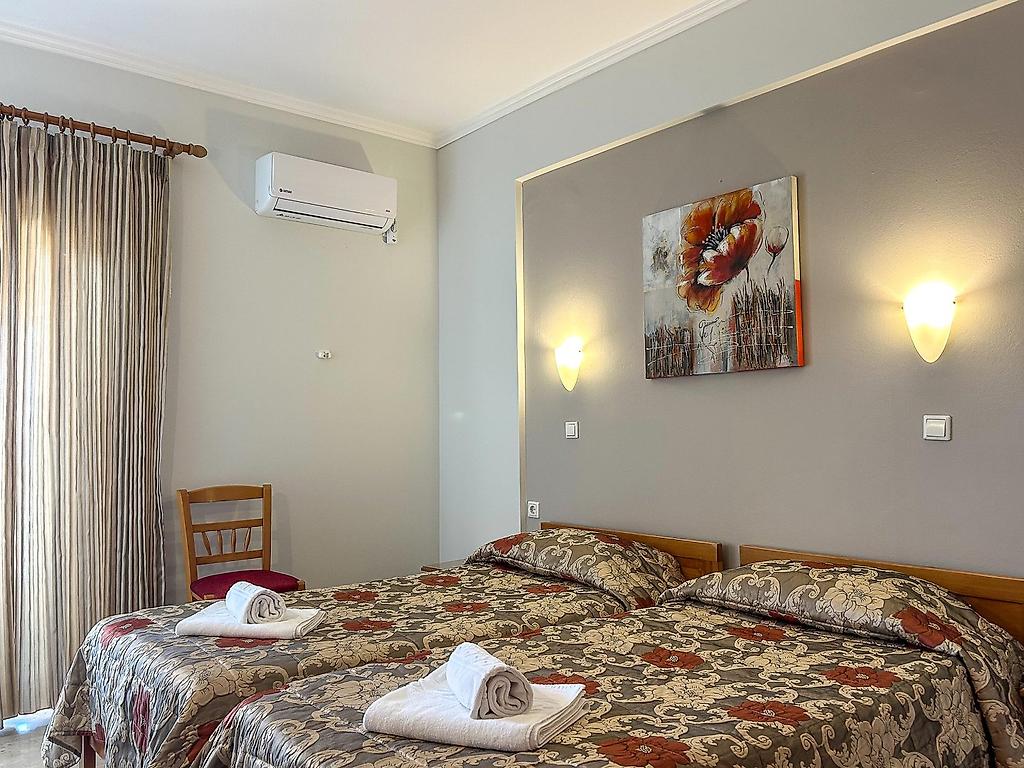 Brati II Beach Hotel, Standard