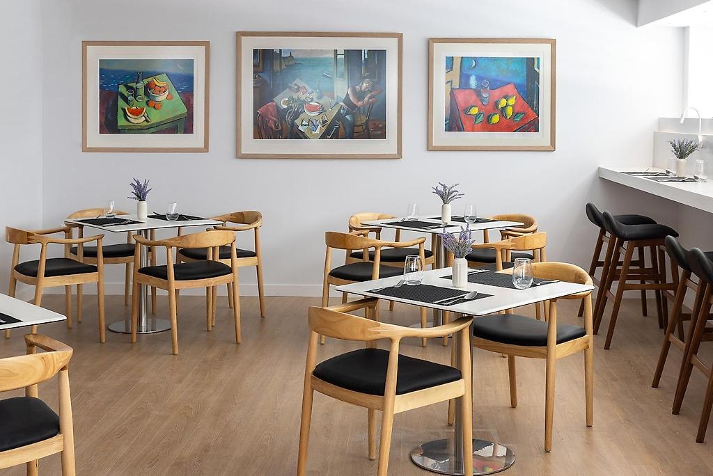 Port Tower Piraeus, Restaurant/Gastronomie