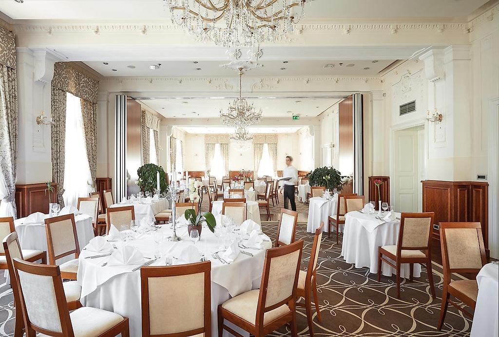 Bristol Hotel Opatija, Restaurant/Gastronomie