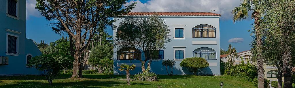 Govino Bay, Govino Bay,