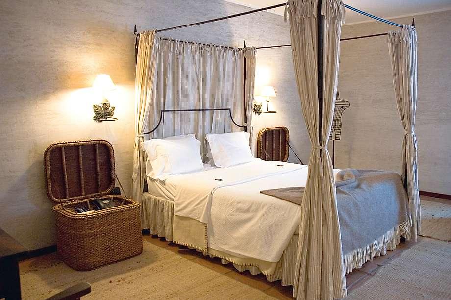 Pousada Convento Belmonte – Historic Hotel, Himmelbett