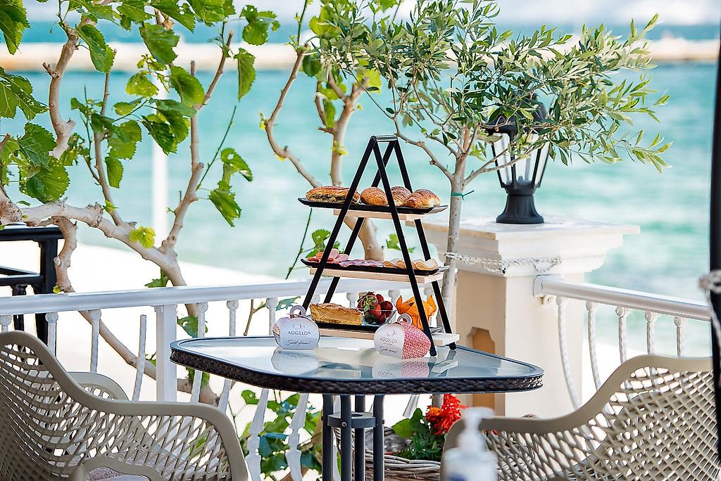 Aggelos Hotel, Restaurant/Gastronomie