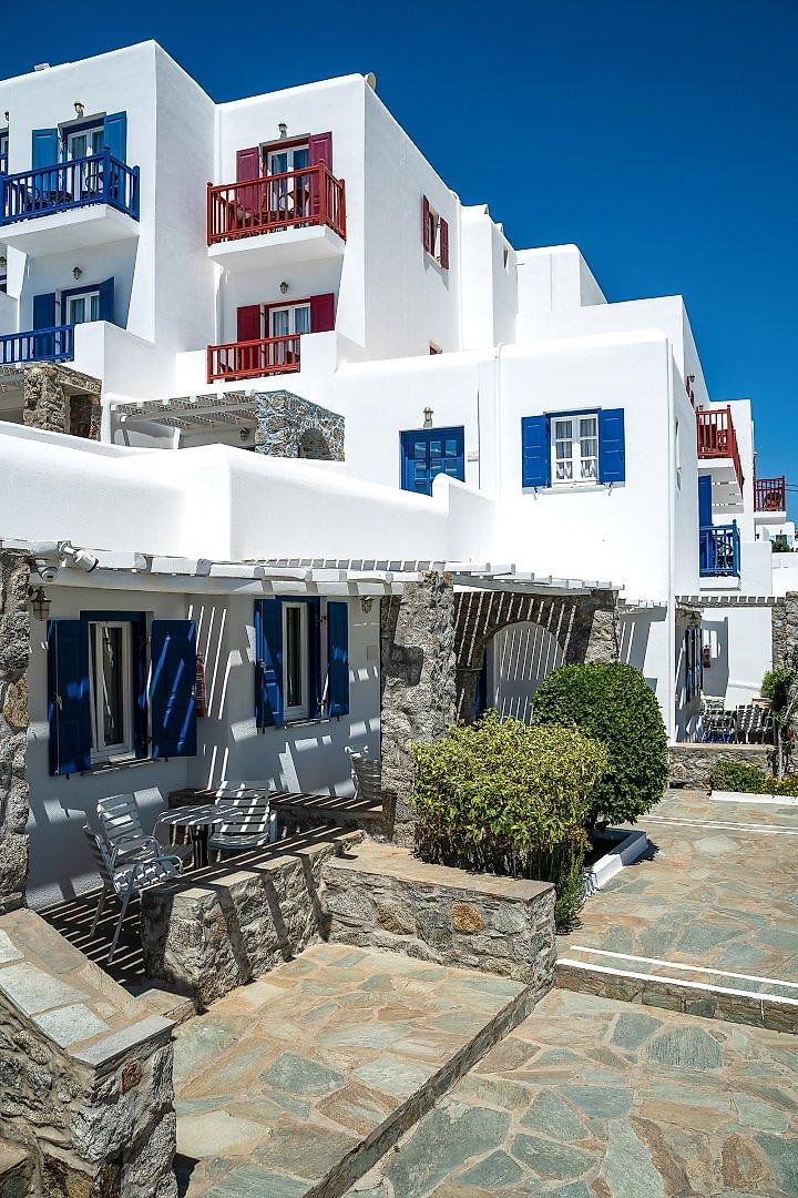 Kamari Hotel, Resort/Hotelanlage