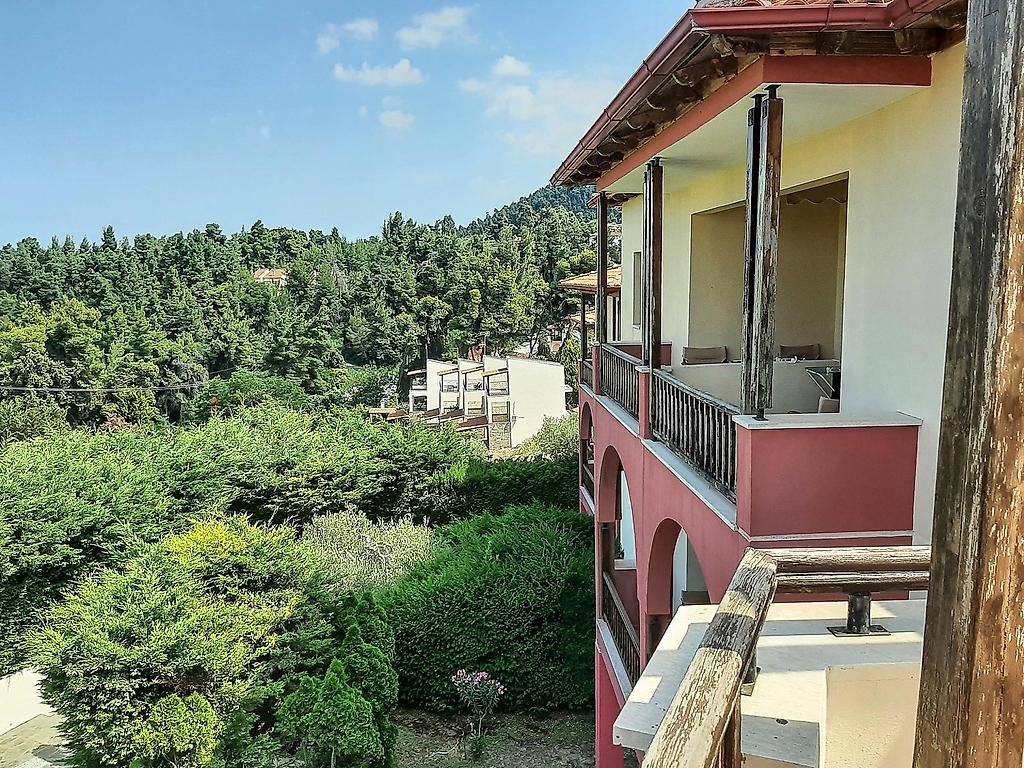 Gi-Ga-Mar Hotel, Resort/Hotelanlage