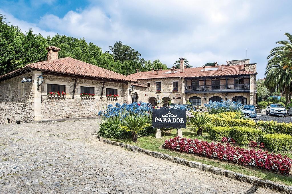Parador de Santillana Altamira, Resort/Hotelanlage