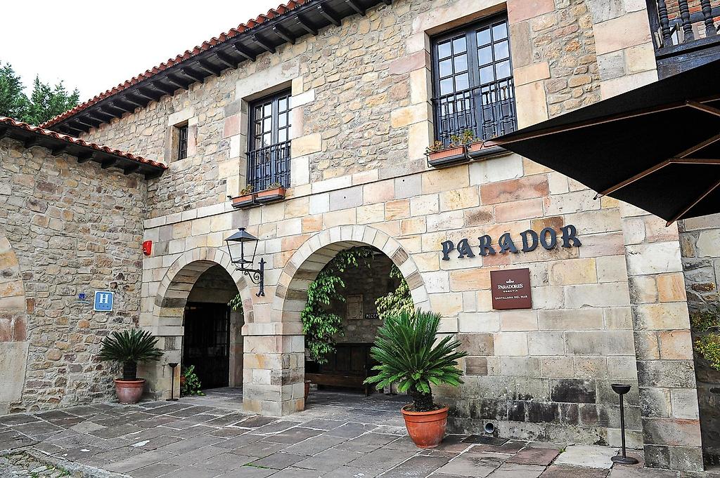 Parador de Santillana Altamira, Resort/Hotelanlage