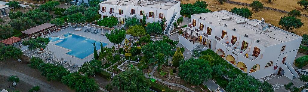 Casa Garden, Casa Garden,