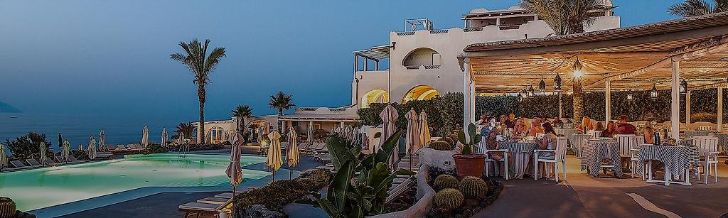 Therasia Resort Sea & Spa,