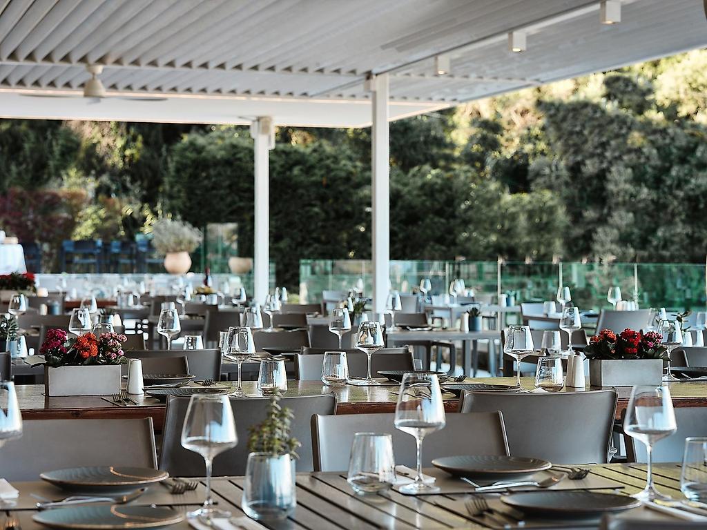 Aeolos Beach Resort, Restaurant/Gastronomie